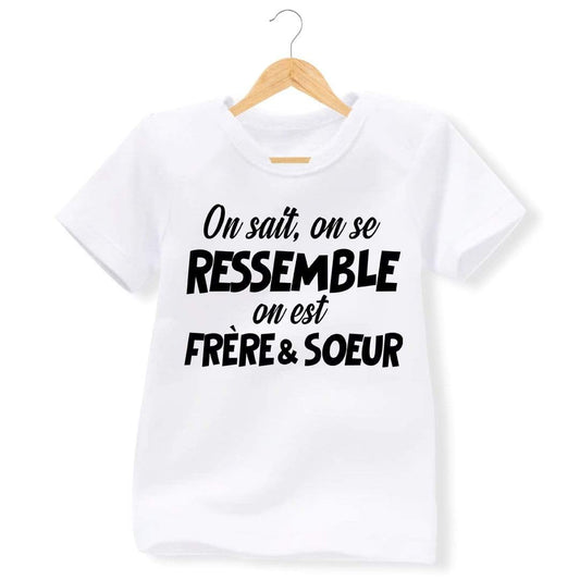 "RESSEMBLE FRÈRE & SOEUR"